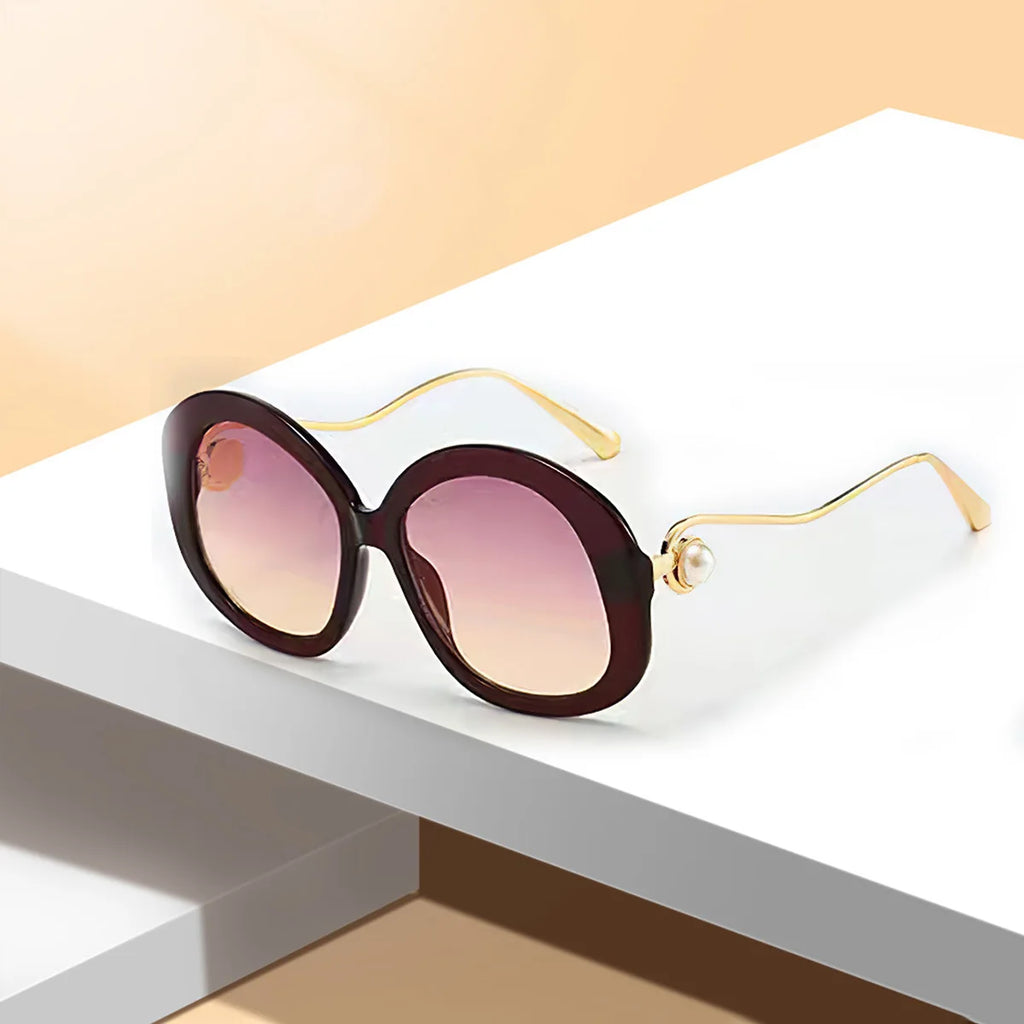 Vintage Sunglasses for Men Exquisite and Fashionable Sunglasses with Golden Frame and Pink Yellow Trim Womens Sunglasses