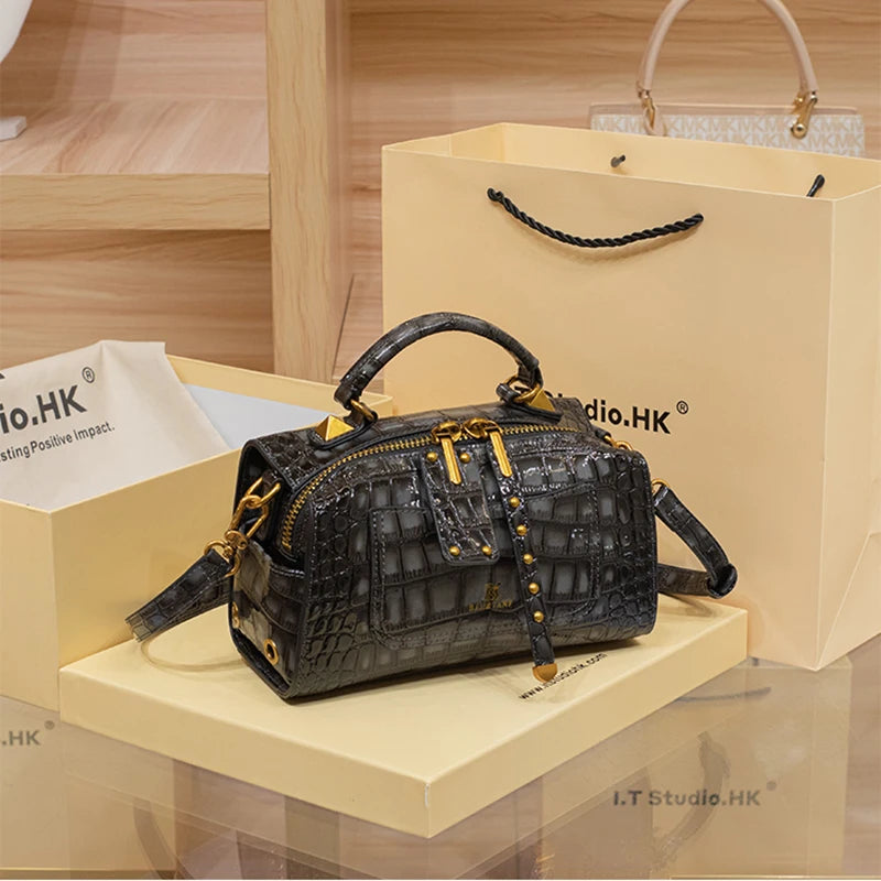 Borsa Pillow Donna Designer - Tracolla Elegante Autunno Inverno 2025