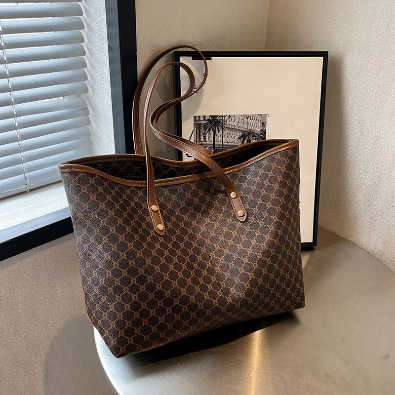 Borsa a Spalla Capiente in Pelle