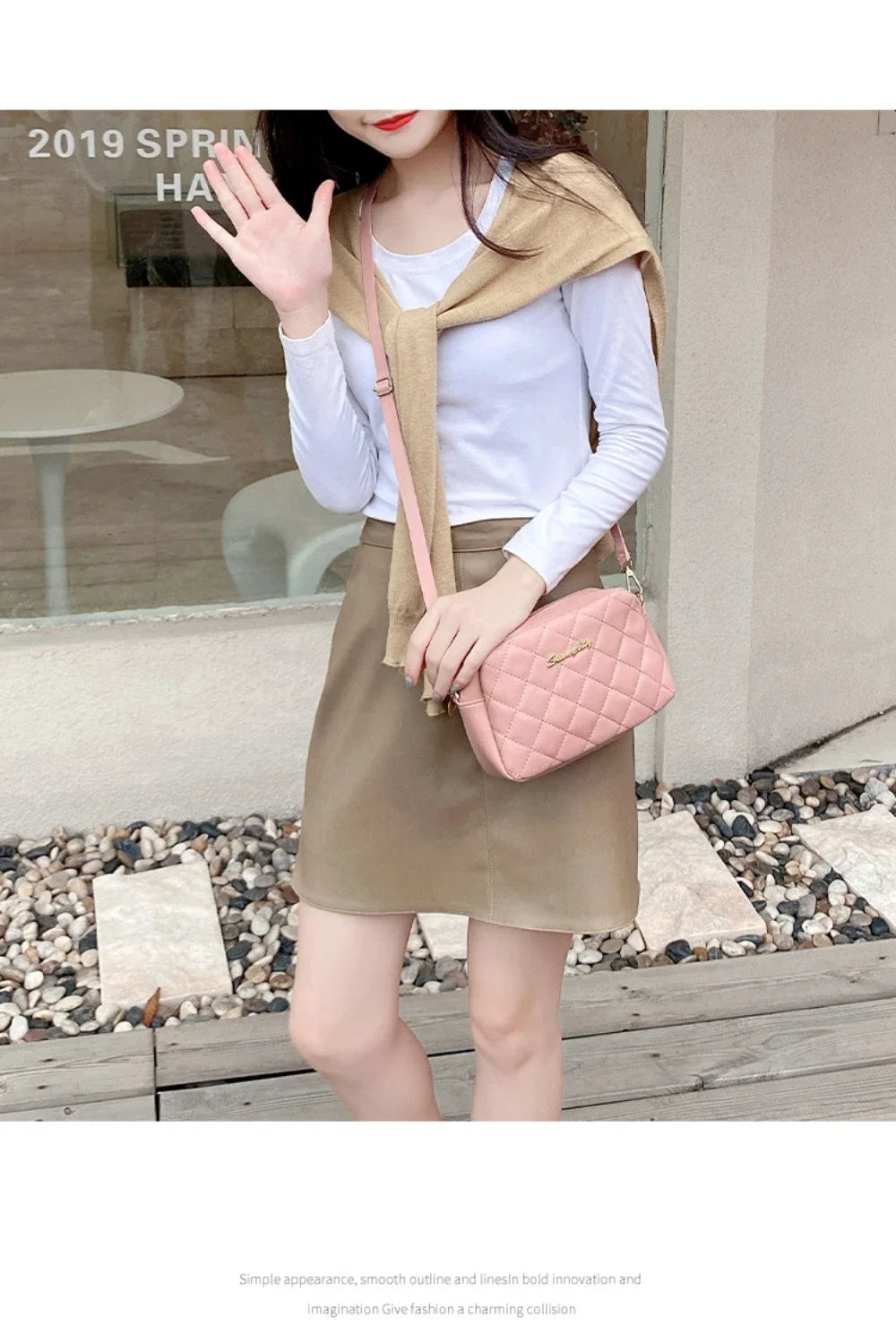 Borsetta a Tracolla Piccola con Nappa e Ricamo - Mini Bag Fashion con Catena