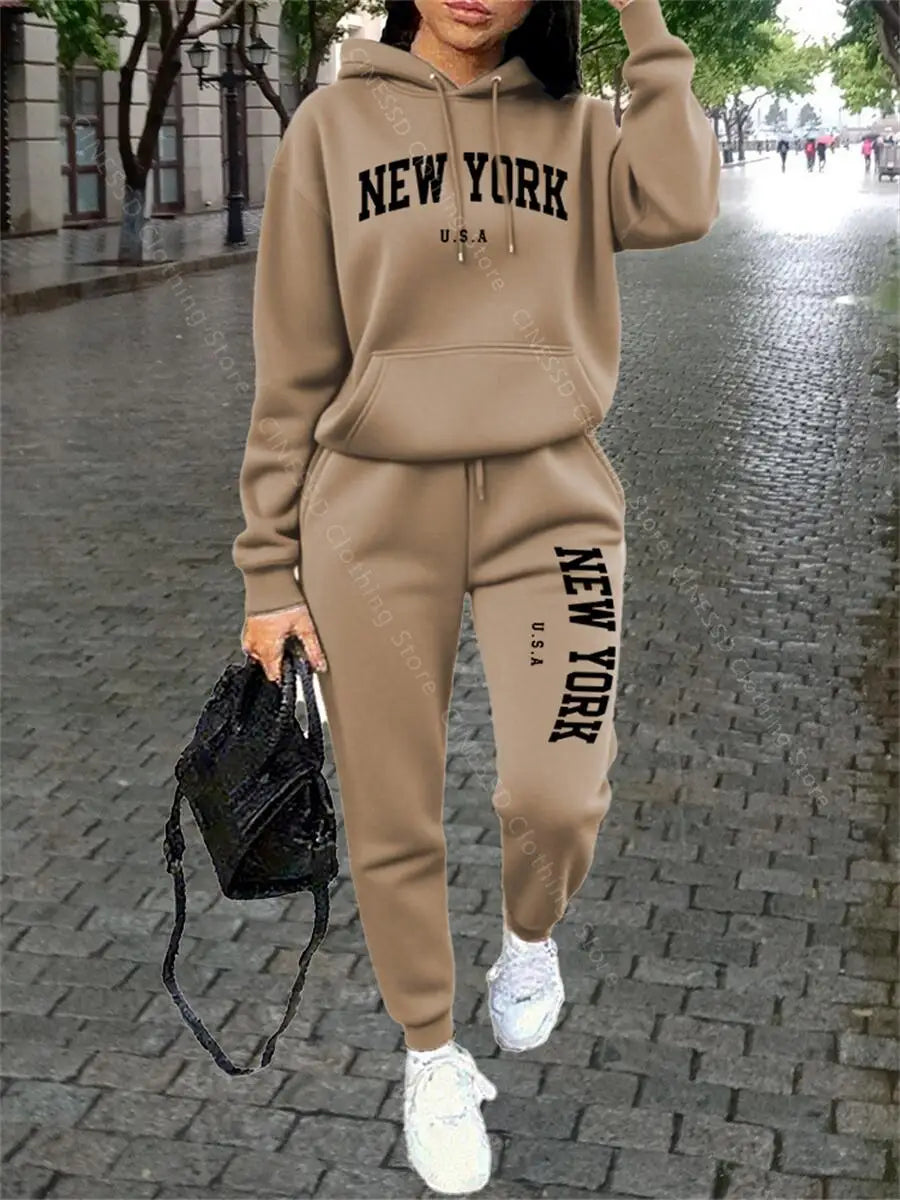 Tuta Sportiva Donna New York - Completo Felpa con Cappuccio e Pantaloni Streetwear Autunno Inverno
