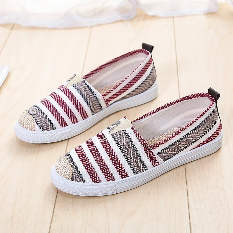 2024 Shoes Women's Summer Mesh Breathable Flat Shoes Ladies Comfort Light Sneaker Socks Women Slip on Loafers