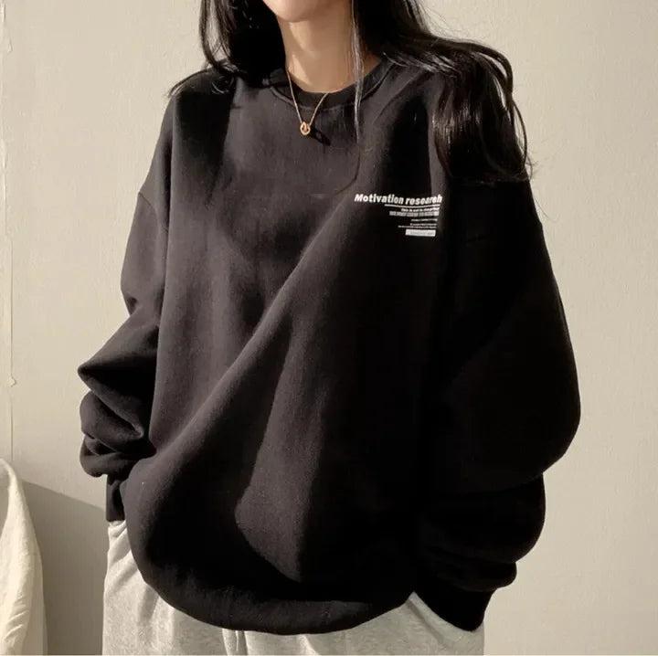 Felpa Donna Oversize con Cappuccio — Stampa Lettering Harajuku Street