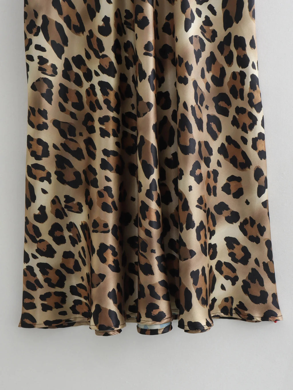 HXAO Women's Skirts Leopard Long Skirts For Women Vintage Satin Animal Print Skirt Woman Fashion High Waist Elegant Midi Skirts