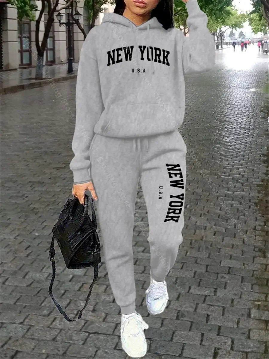 Tuta Sportiva Donna New York - Completo Felpa con Cappuccio e Pantaloni Streetwear Autunno Inverno