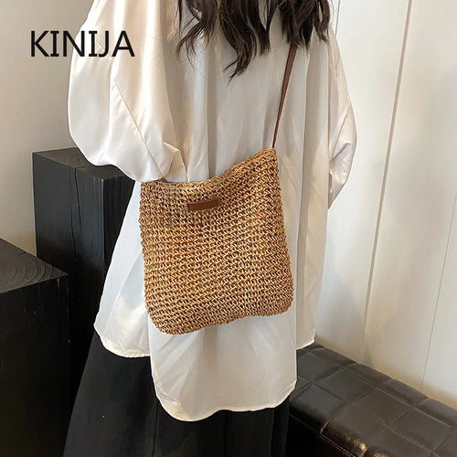 Borsa di Paglia Intrecciata da Spiaggia — Shopper Estiva Donna in Rafia