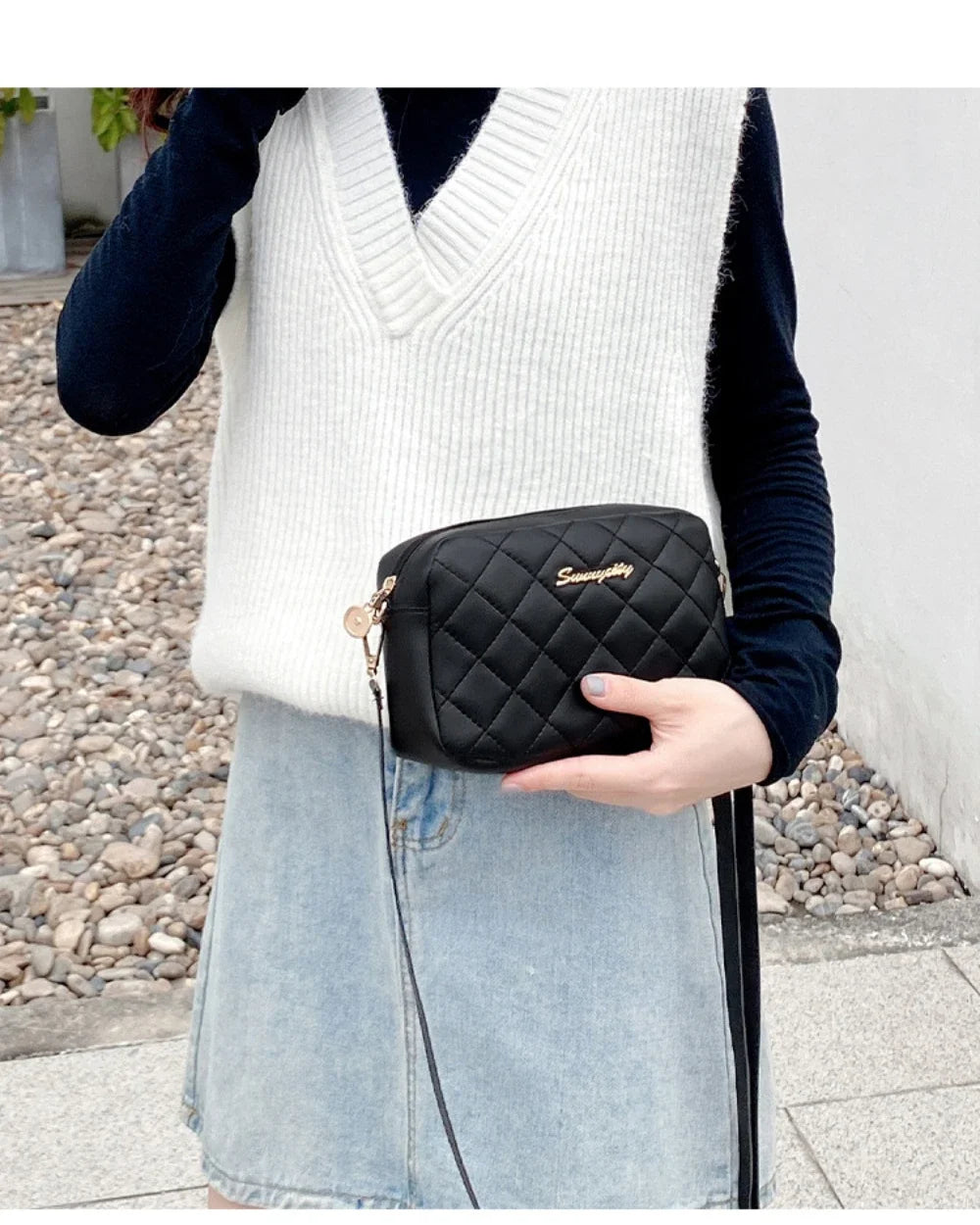 Borsetta a Tracolla Piccola con Nappa e Ricamo - Mini Bag Fashion con Catena